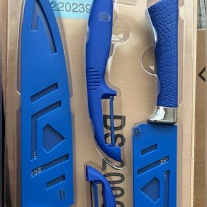 Diamond Sharp chef knife and peeler set